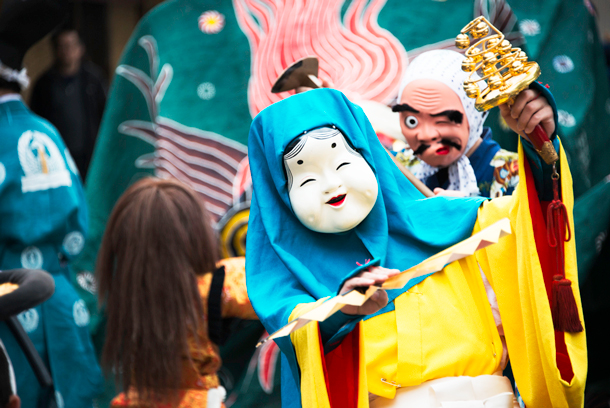 Gujo odori musicians and dancers